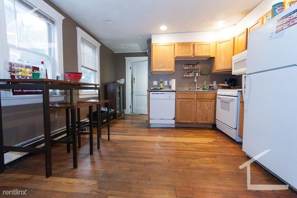 17 Wadsworth St - Photo 2 of 8