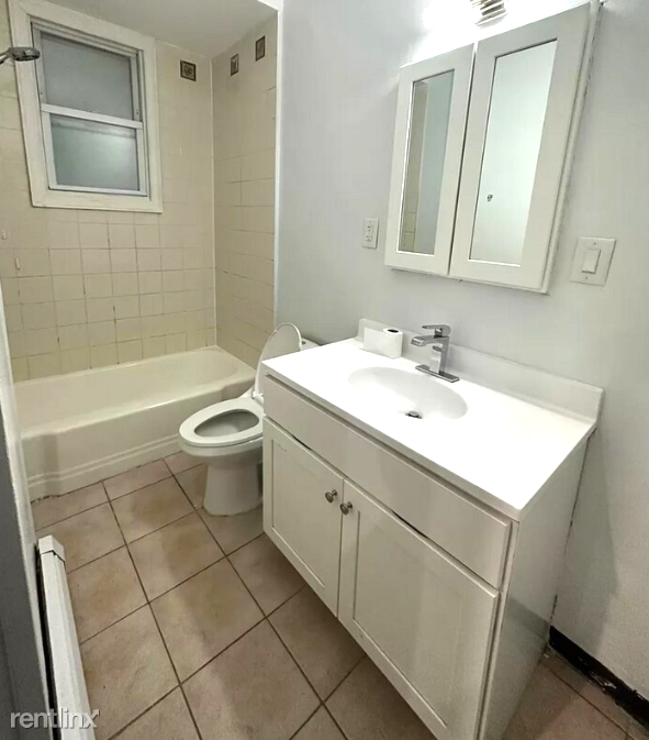 66 W 18th St - Photo 3 of 8