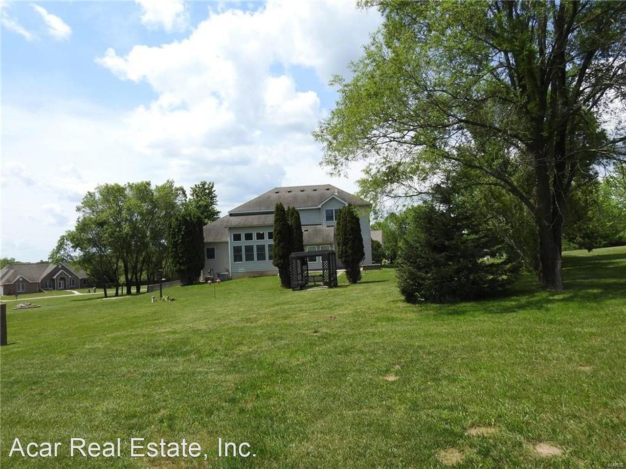 11140 Breeden Dr - Photo 2 of 16