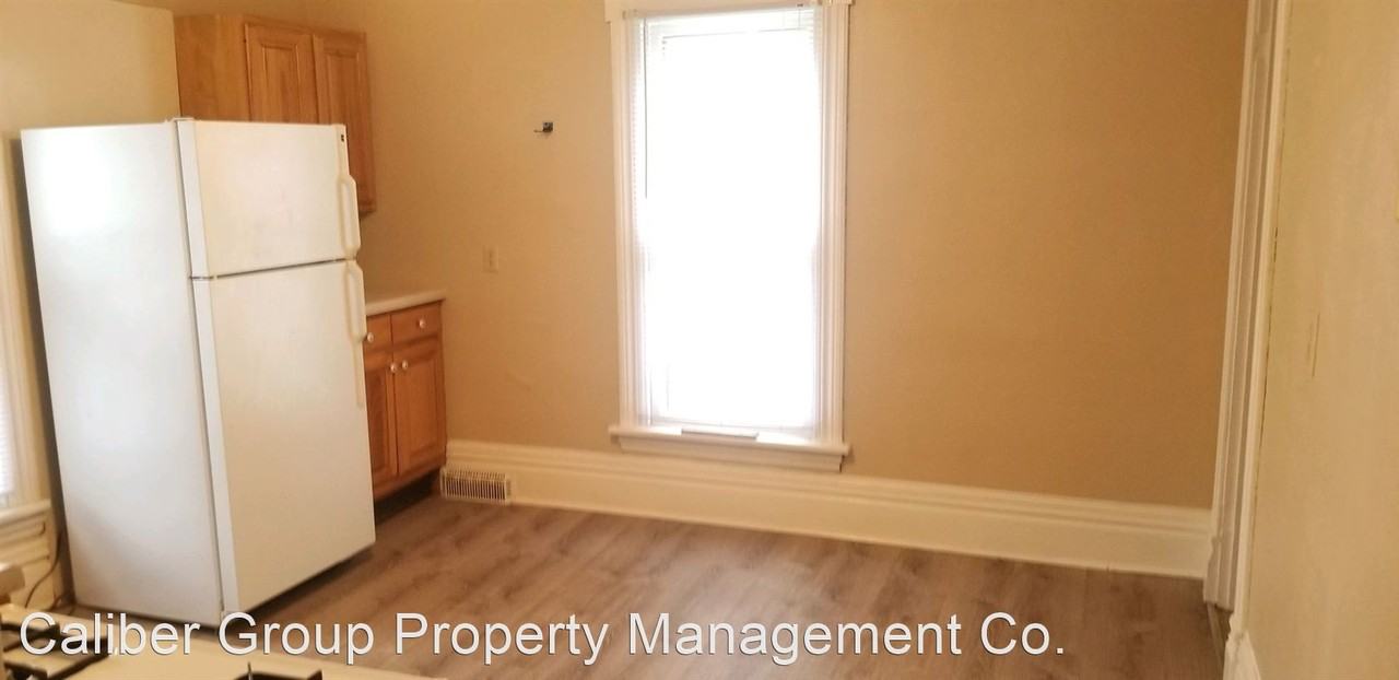 2515 Olive Street - Photo 2 of 10