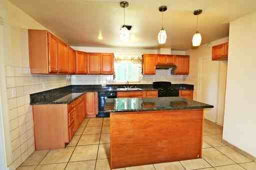 633 S Evanwood Ave - Photo 3 of 3