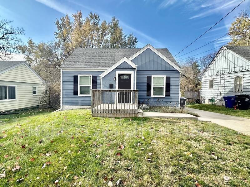 1512 Beaver Avenue - Photo 2 of 23