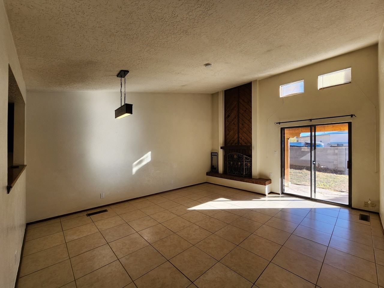 2524 Calle De Rincon Bonito - Photo 2 of 14