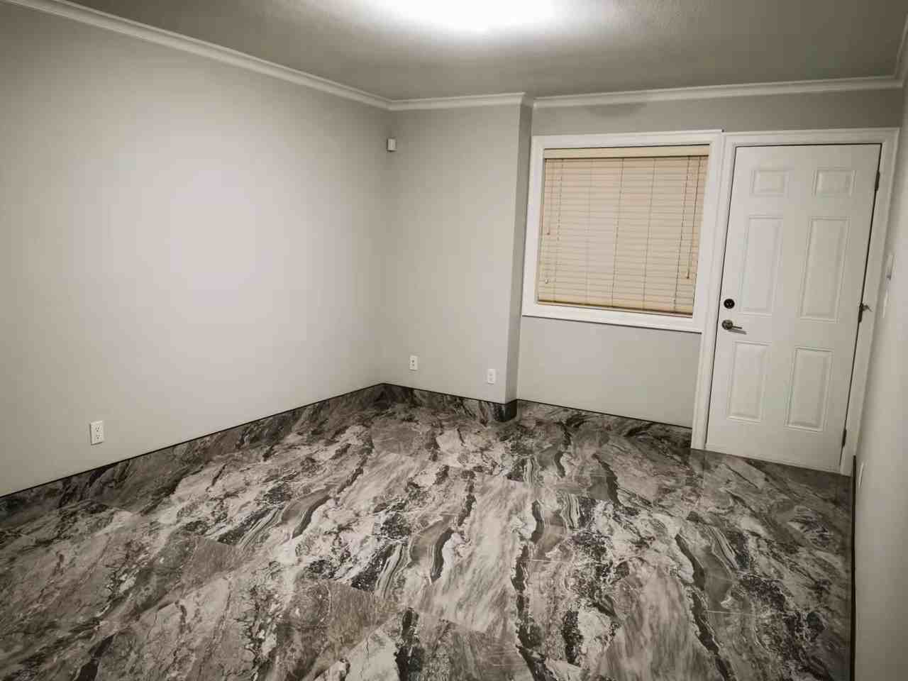 7659 Sussex Ave - Photo 2 of 14