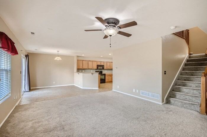 6275 Wescroft Ave - Photo 3 of 18