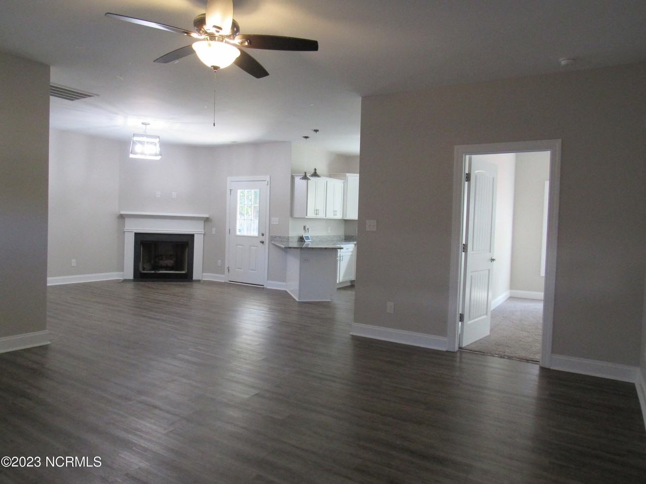 100 Ridge View Drive - Photo 3 of 9