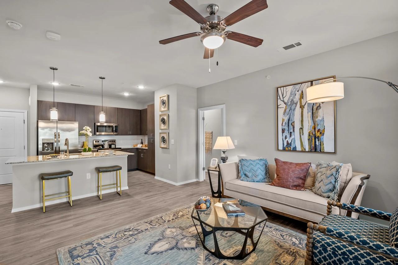 Harbor Shores - Photo 6 of 44