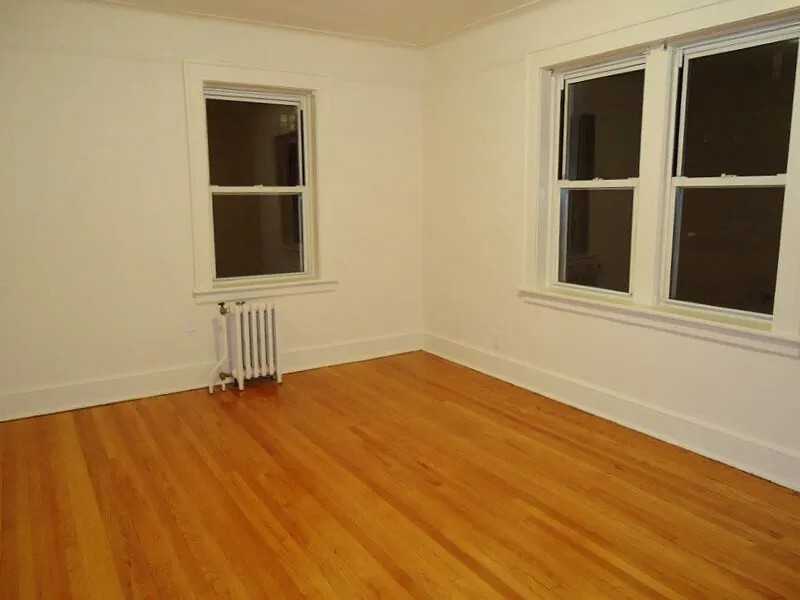 Heath Court - Photo 2 of 15