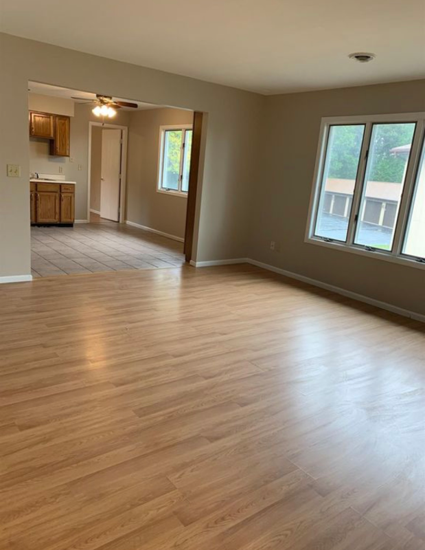 1548 Autumn Dr - Photo 3 of 16