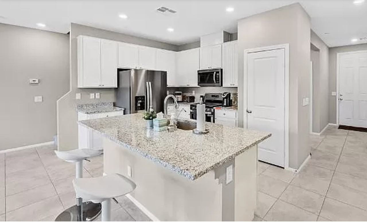 5346 Lazy Breeze Avenue - Photo 2 of 7