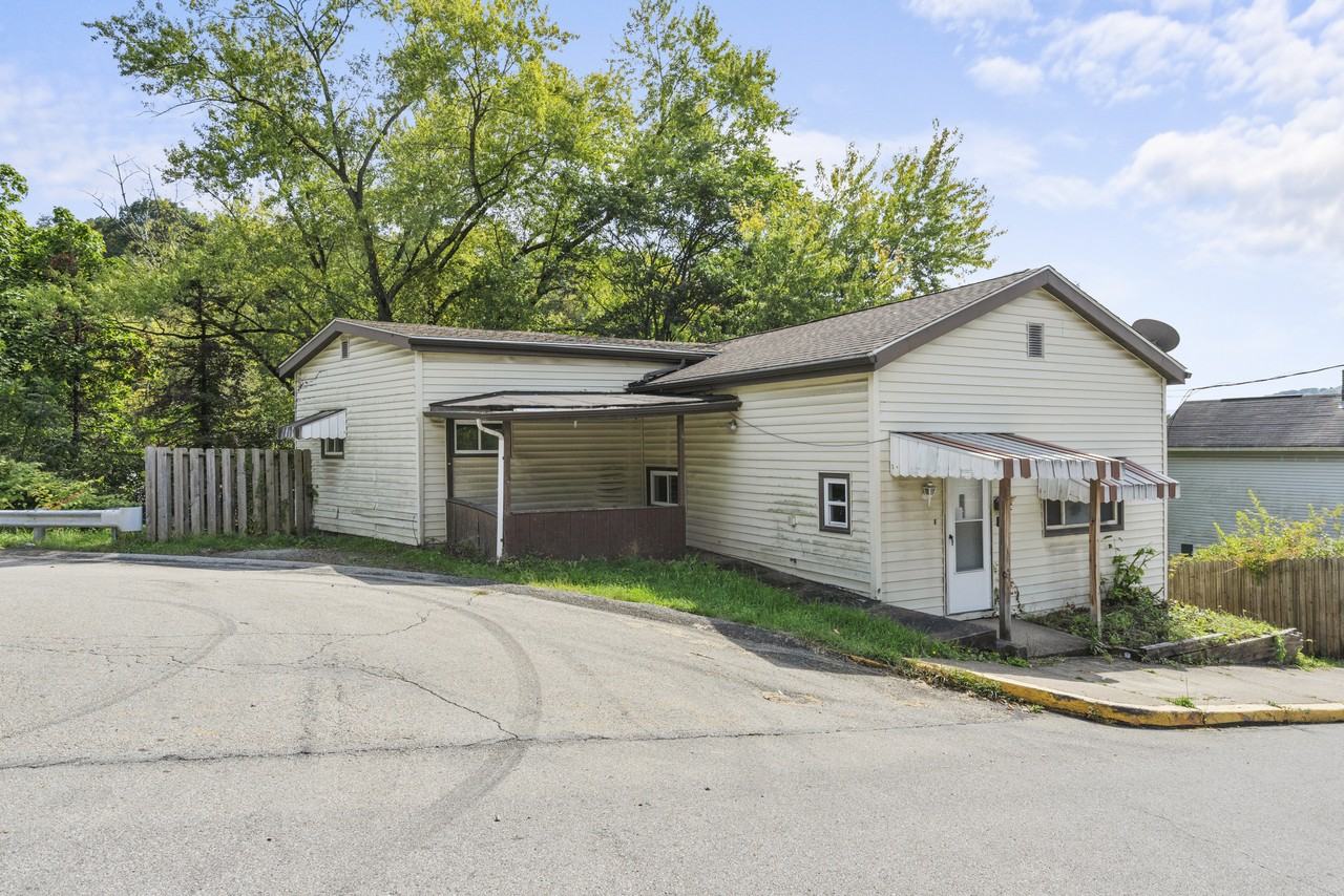 219 Brinton Ave #1 - Photo 2 of 25