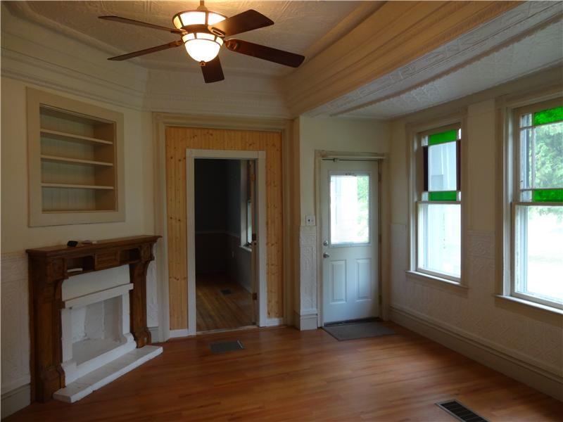 20 Church St #1stFL - Photo 2 of 19