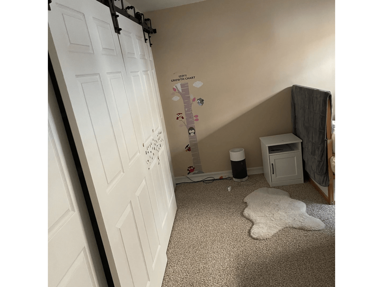 8 Sunnycrest Road - Photo 3 of 9