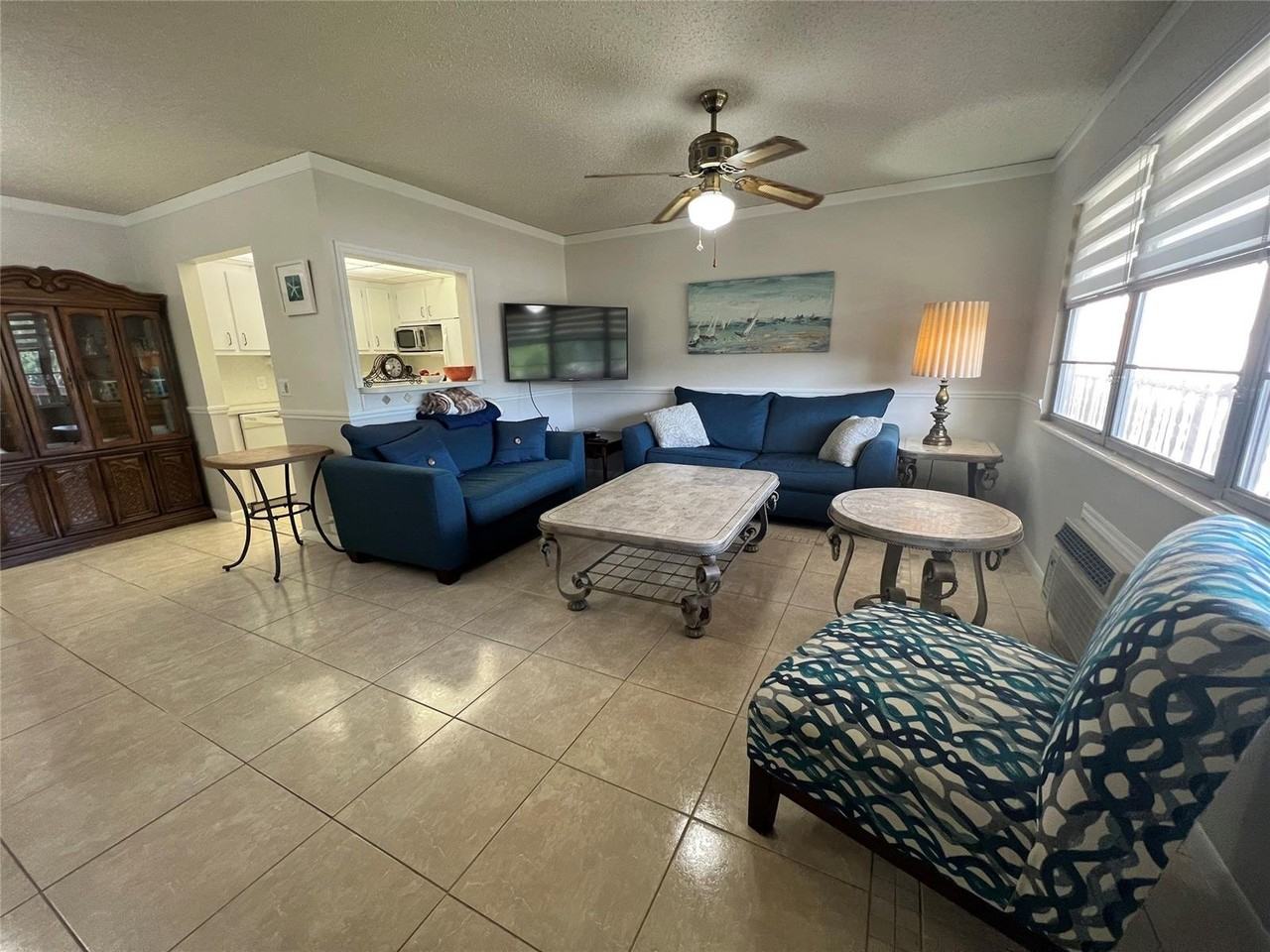 335 Farnham P #335 - Photo 2 of 8