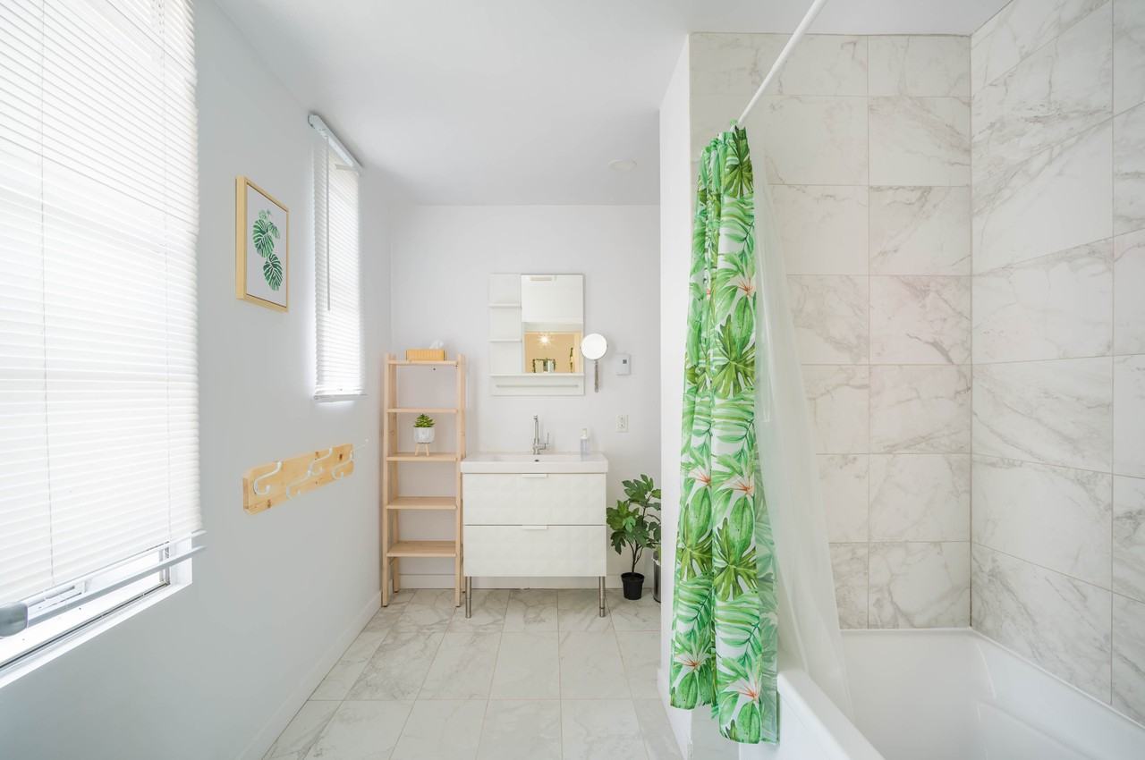 2392 Rue Frontenac - Photo 3 of 19