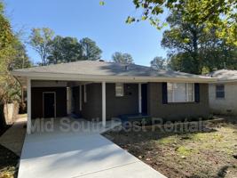 featured image of 6 Point O Woods Drive