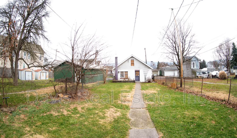 326 Valley St - Photo 2 of 2