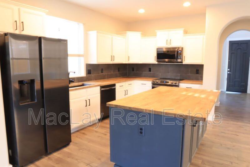1171 N Mason Dr - Photo 4 of 27