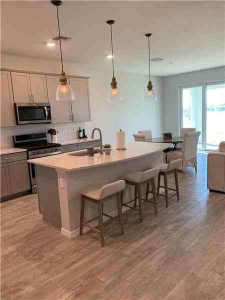 10376 Sw Captiva Dr - Photo 3 of 24