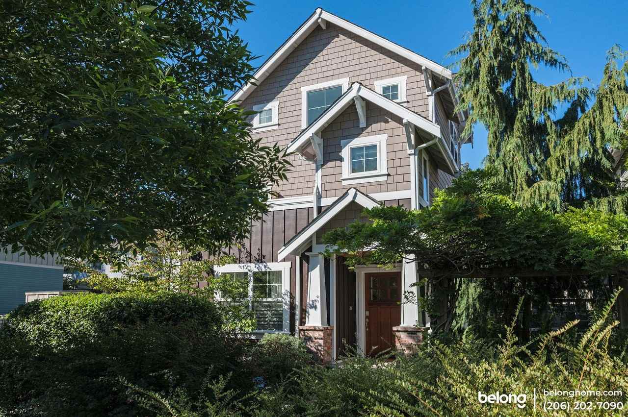 6309 30th Ave Sw - Photo 2 of 28