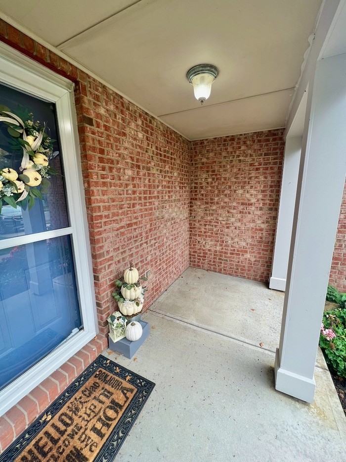 1113 Rivermeade Dr - Photo 2 of 26
