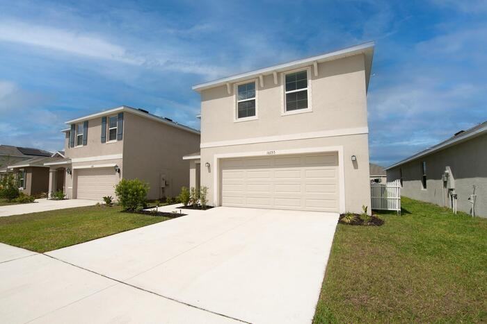 16755 Kingman Reef St - Photo 3 of 50