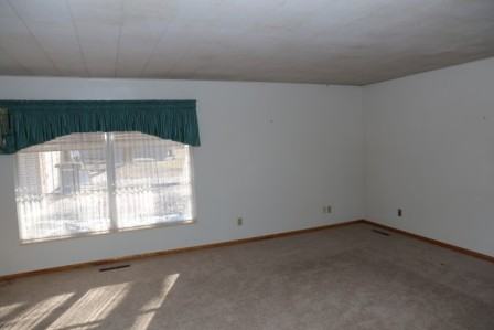 565 S 200 E #1 - Photo 2 of 21