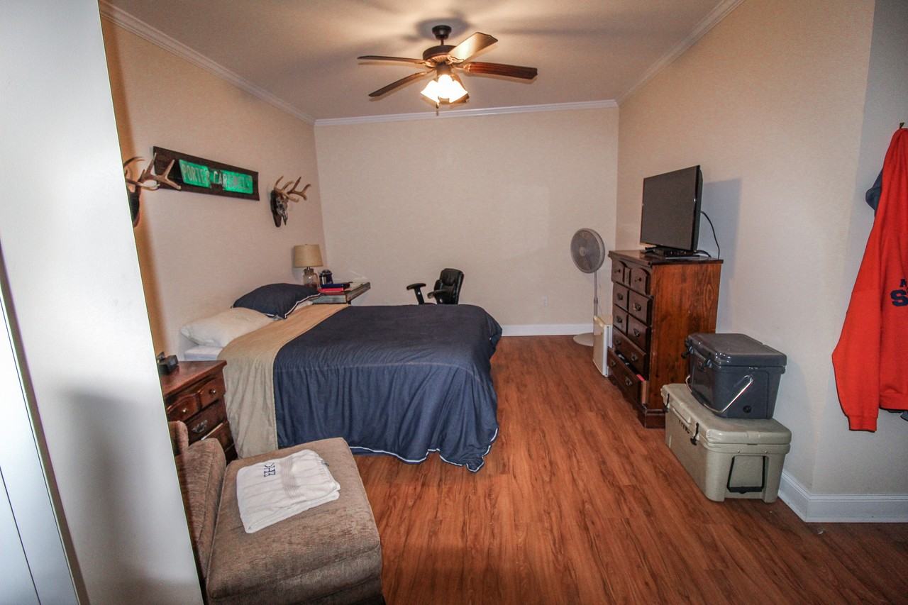 203 Faculty Boulevard #1 - Photo 4 of 5