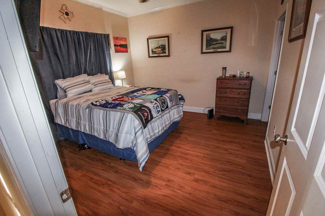 203 Faculty Boulevard #1 - Photo 5 of 5