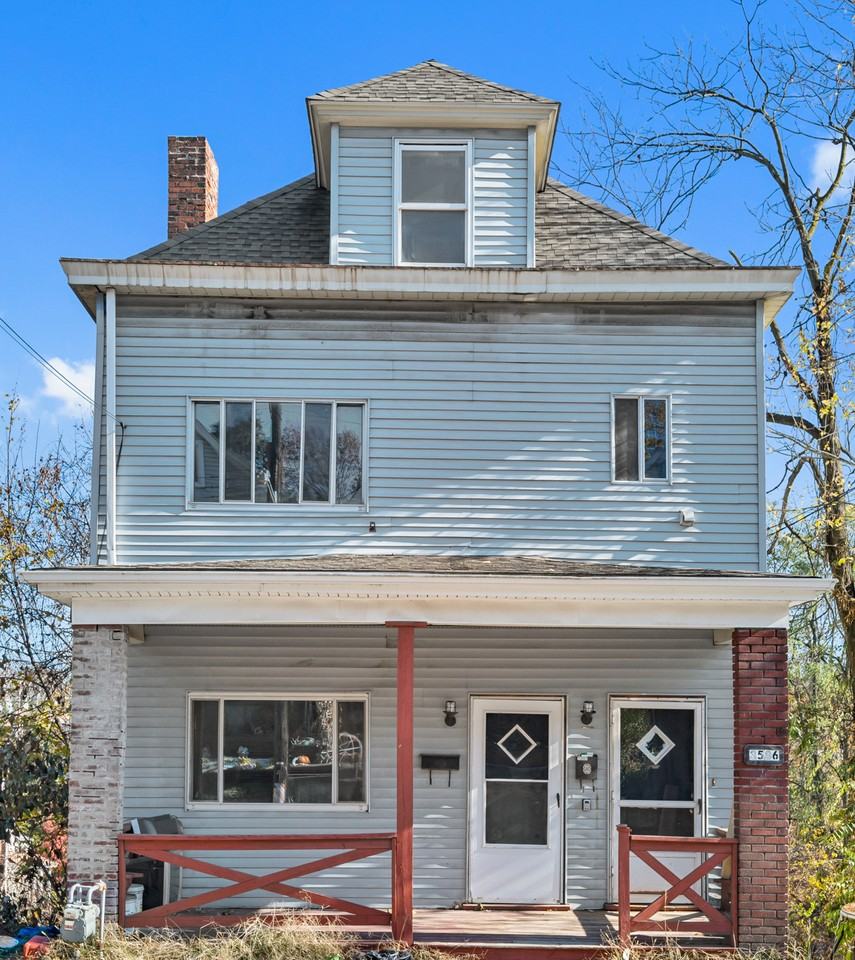 3586 Elmhurst Ave #2