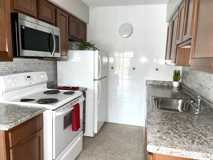 1005 1005 GLASS RUN ROADAPT 1 - Photo 1 of 1