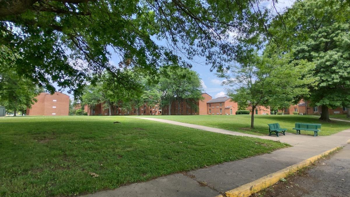 186 Mill St - Photo 6 of 10