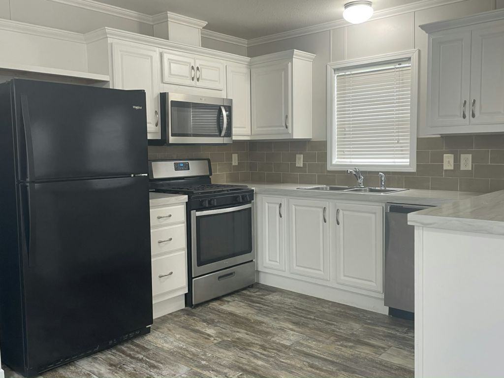 531 Santa Cruz Dr S - Photo 4 of 21