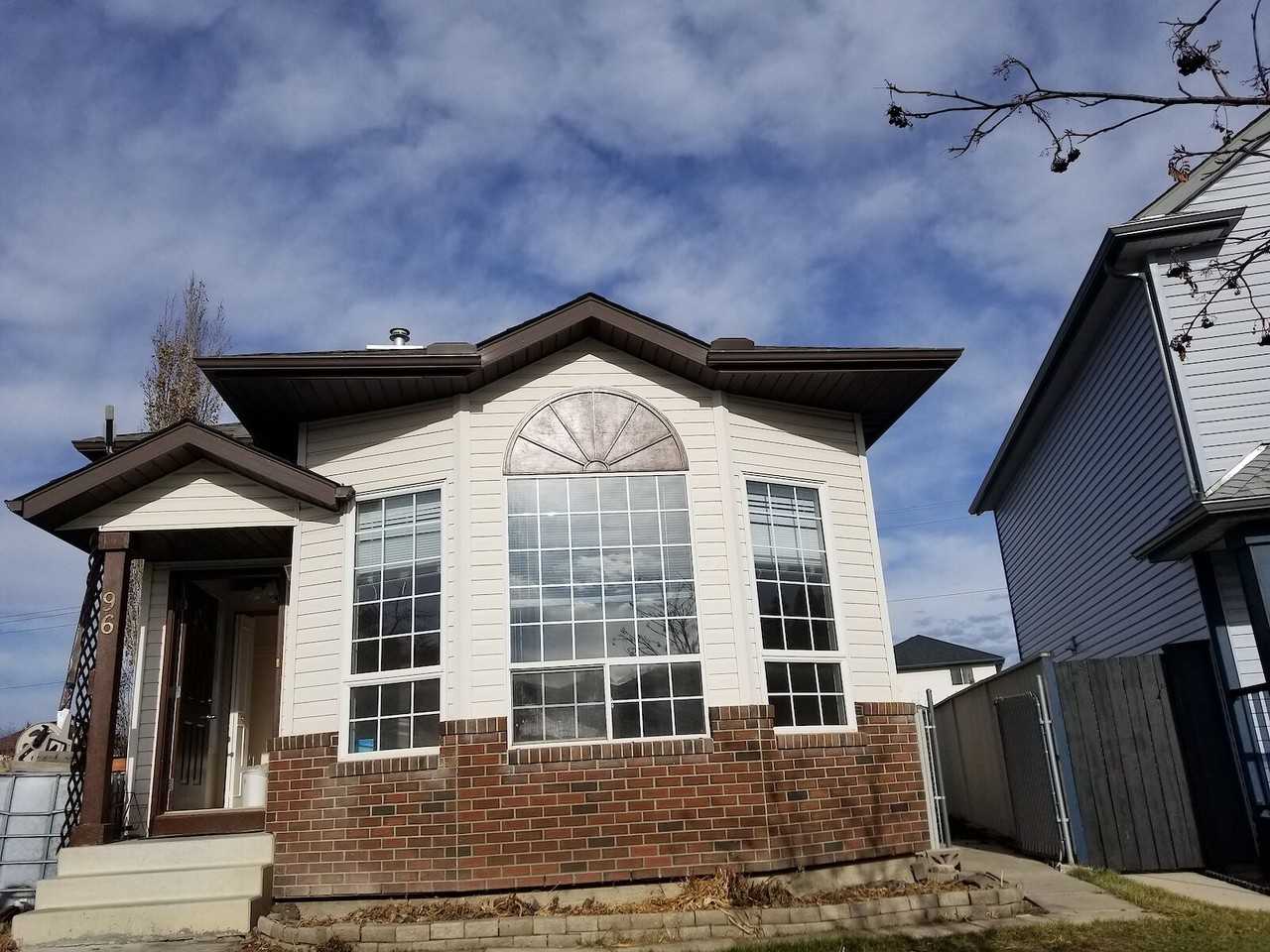 96 Harvest Rose Circle Northeast - Photo 3 of 10