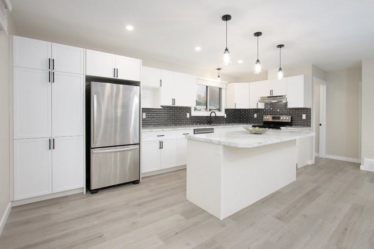 53 Acorn Cres - Photo 2 of 15