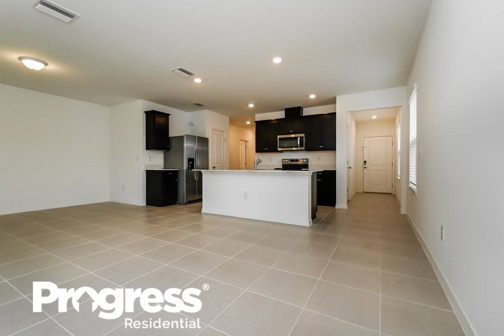 2298 Shasta St - Photo 3 of 16