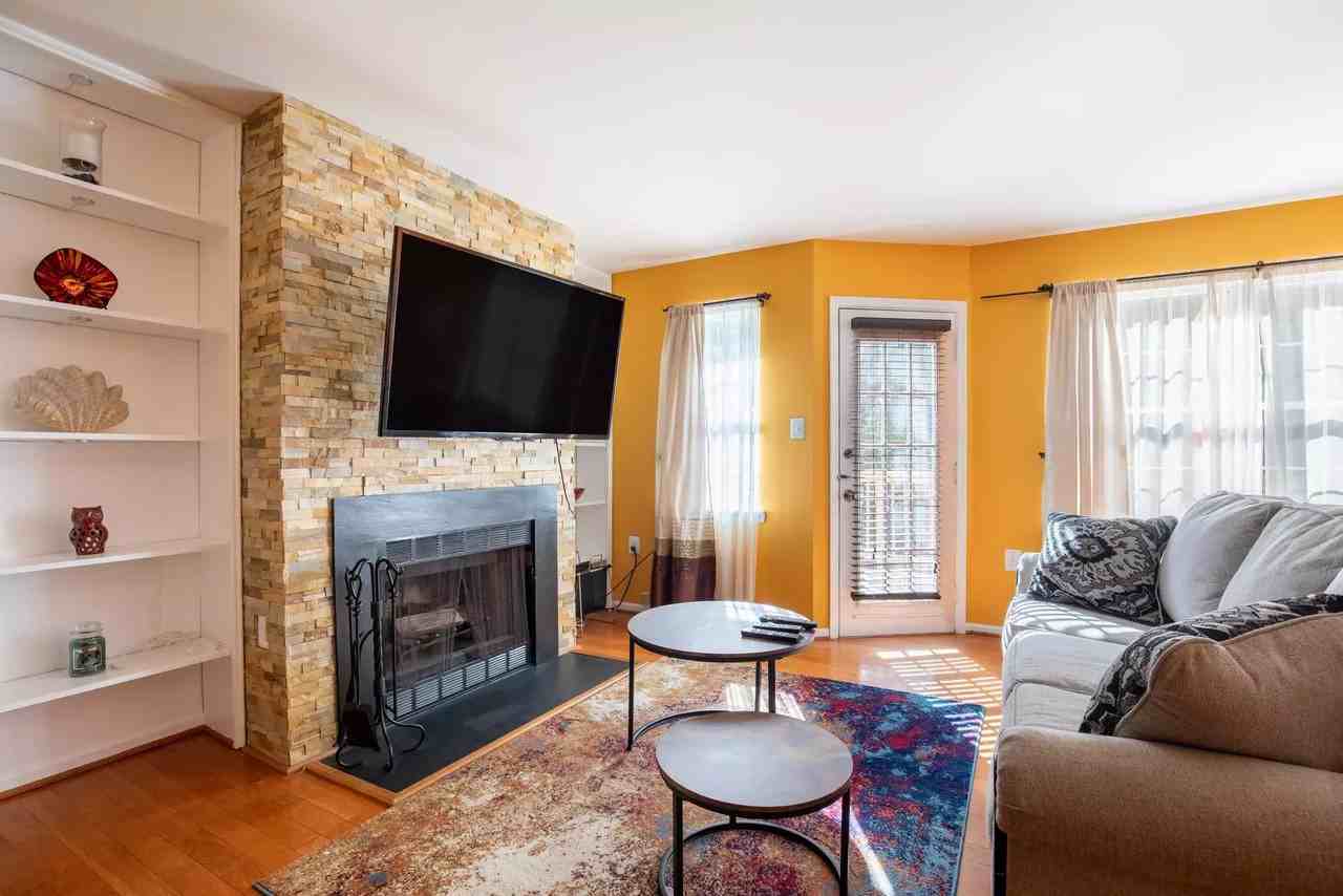 5730 Evergreen Knoll Ct #MAIN - Photo 7 of 14