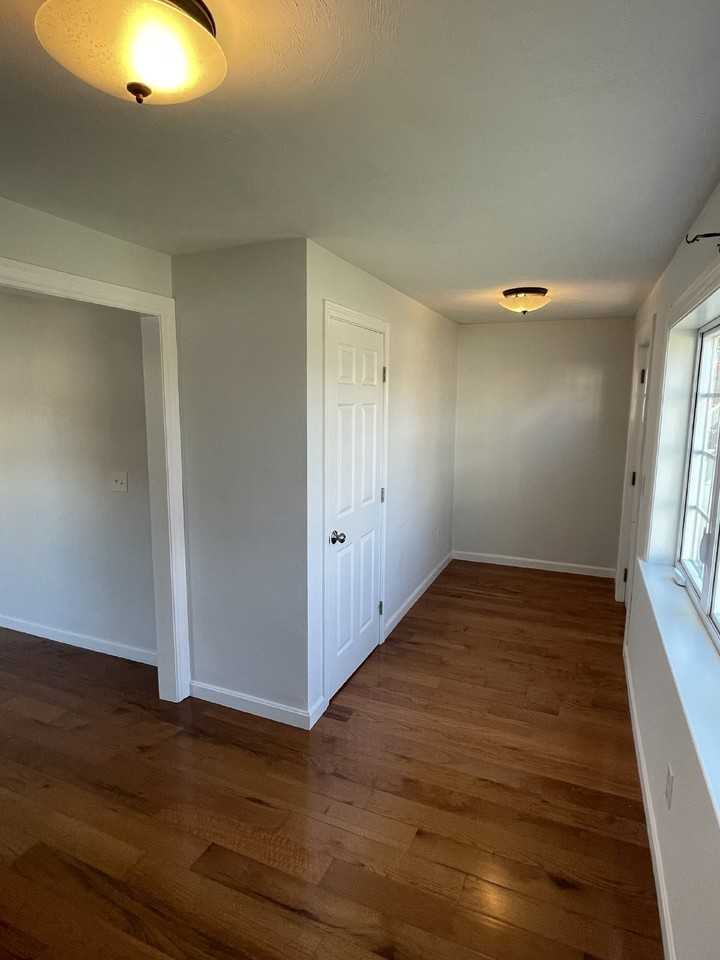 14 Edgemere Blvd #1 - Photo 2 of 17