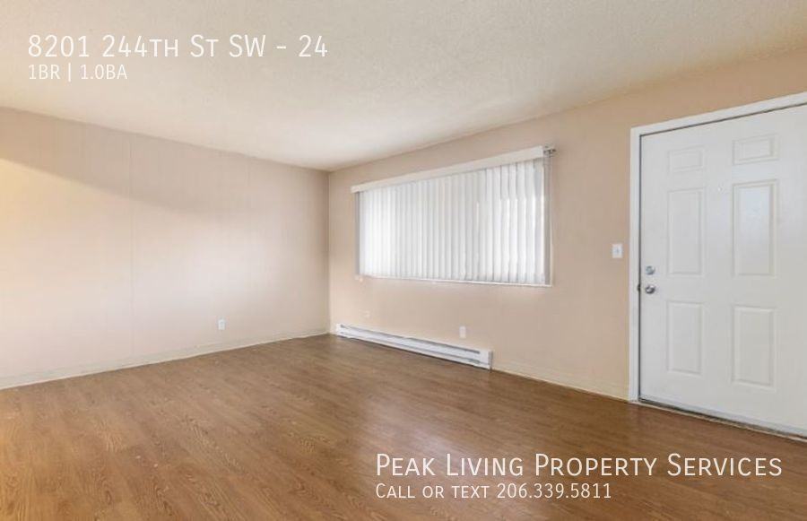 8201 Lake Ballinger Way #24