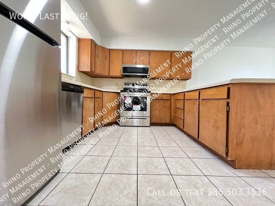 1508 E 6400 S - Photo 2 of 11