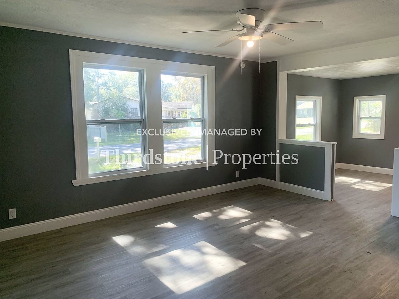 7637 Hammond Blvd - Photo 2 of 32