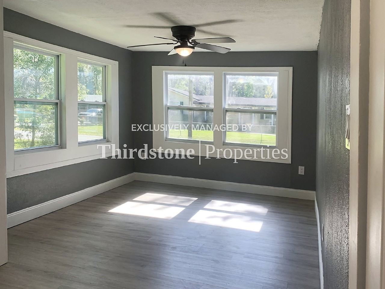 7637 Hammond Blvd - Photo 3 of 32