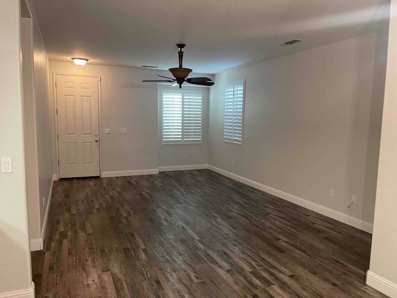 1344 S Bailey Ave - Photo 3 of 4