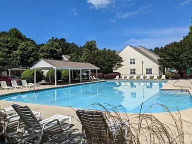 8018 Christmas Ct - Photo 3 of 8