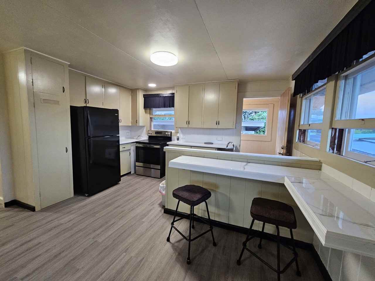 286 Kehaulani St #1 - Photo 3 of 22