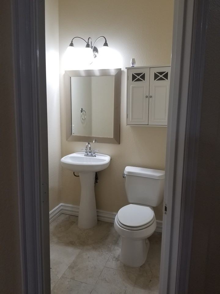 4000 Rome Ct - Photo 2 of 20