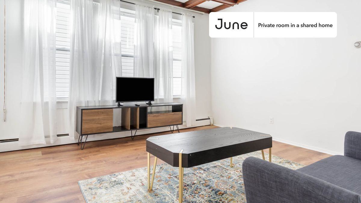 51 Audubon Ave #B - Photo 7 of 18