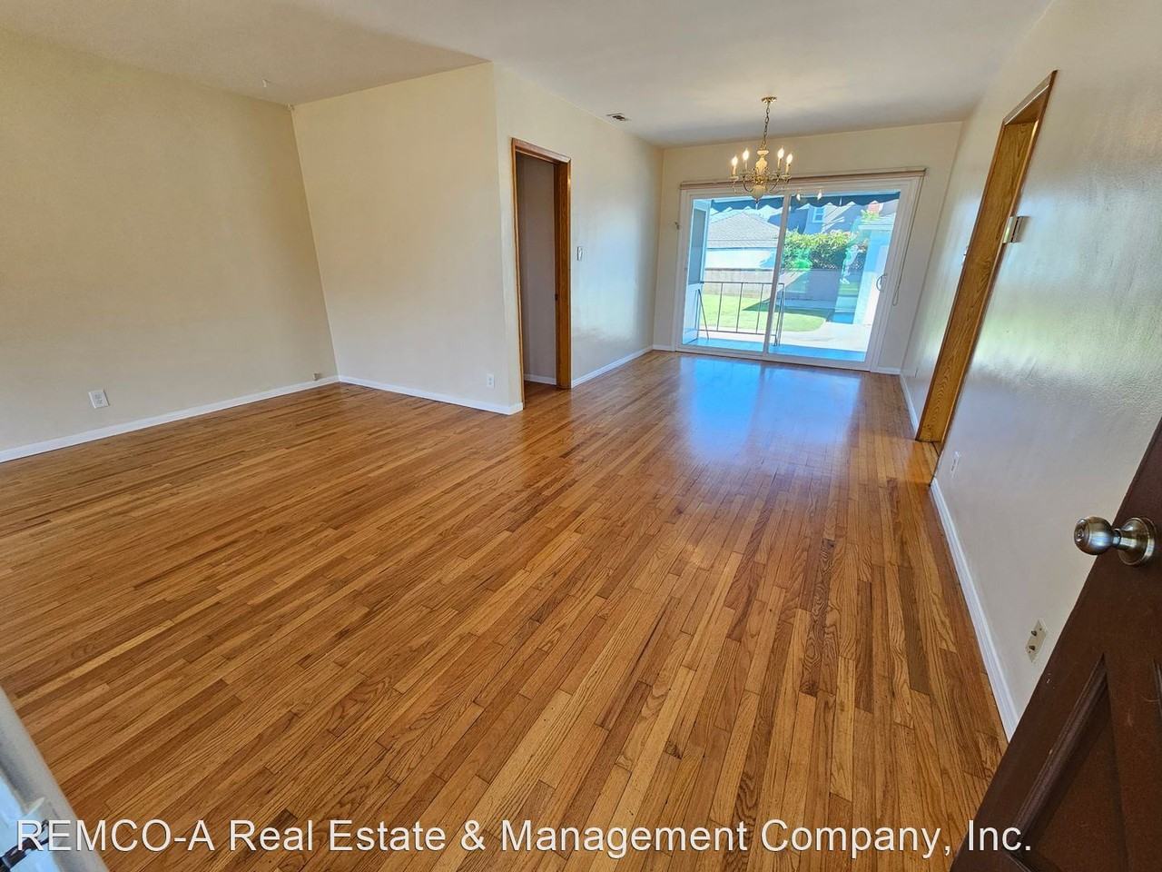 4548 Monogram Ave - Photo 3 of 27