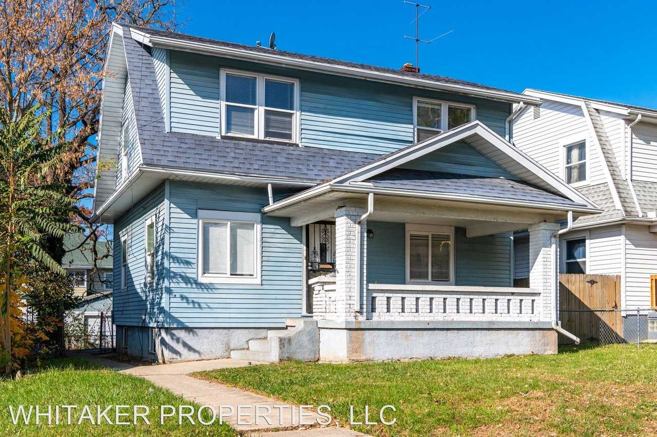 1133 Vernon Dr - Photo 2 of 39