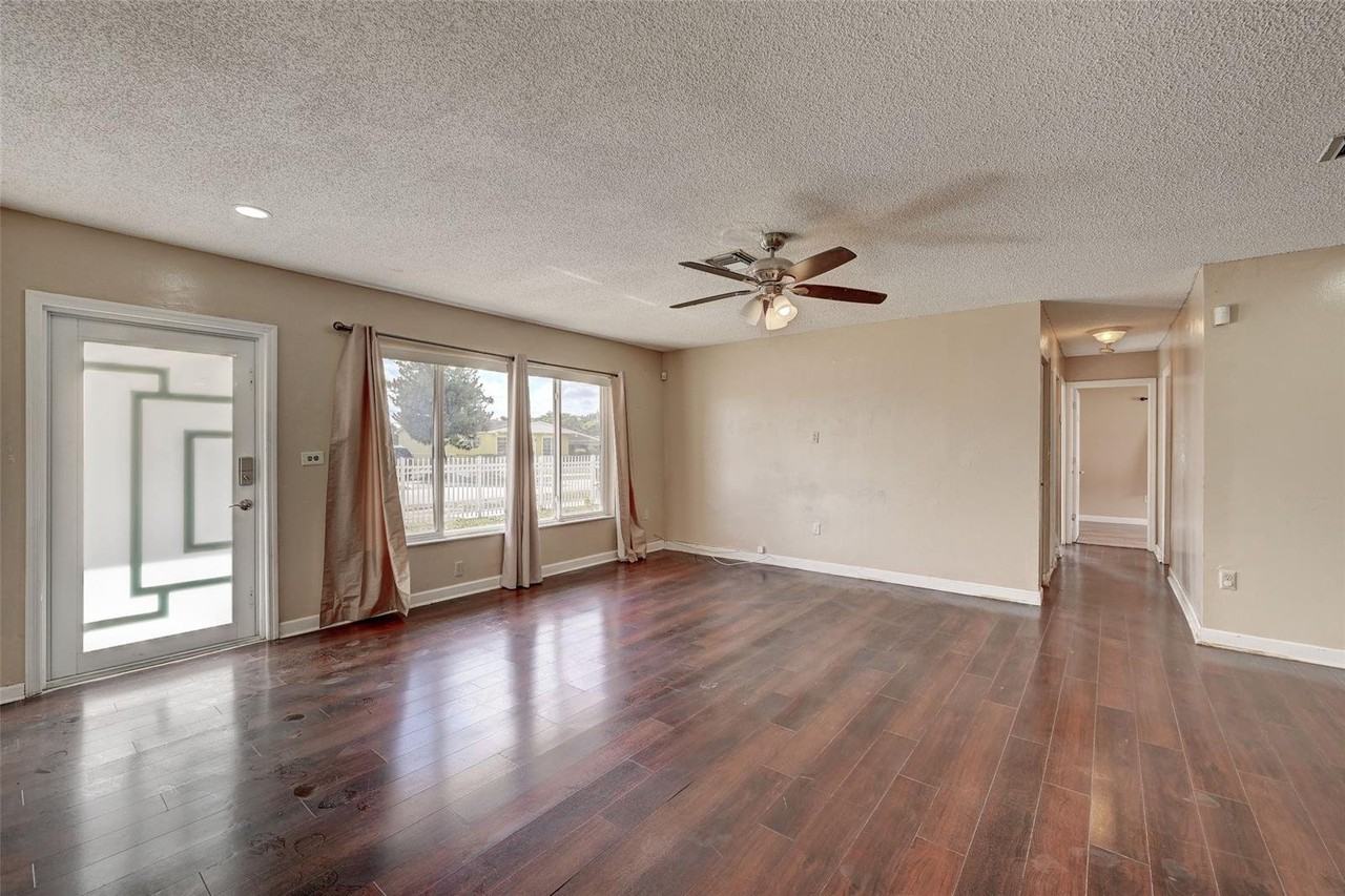 2341 Nw 208th St - Photo 3 of 8